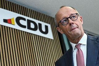 Noční schůzka bez Merze. Kancléř přijímá zodpovědnost za volební porážku - Seznam Zprávy